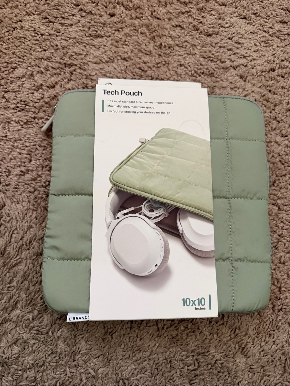 Tech Pouch 10x10 Inch Sage Green Tablet Sleeve - NWT